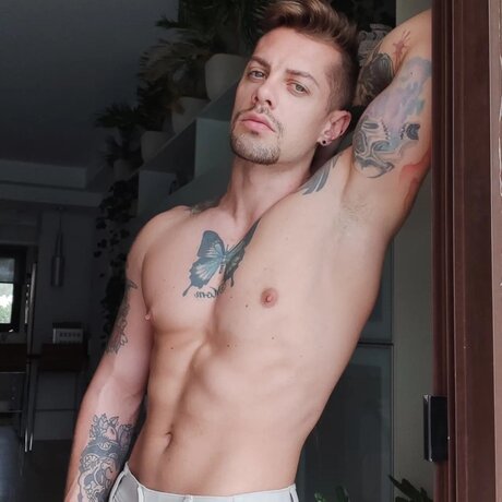 lächeln nur fans exklusive hübsche galerie