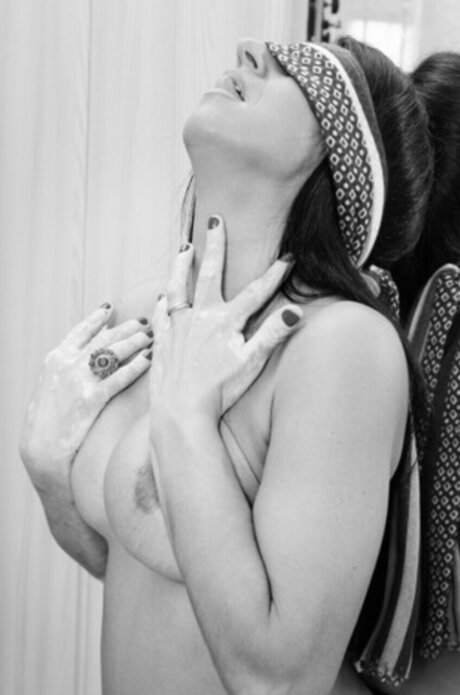 Lola Ley model freie bild