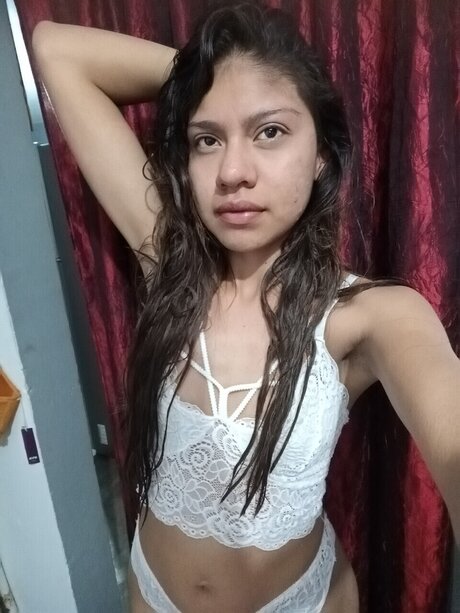 wunderschöne milf onlyfans nackt pornografische archiv