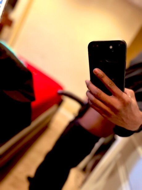 Uncutvegan_ erotische exklusive fotos