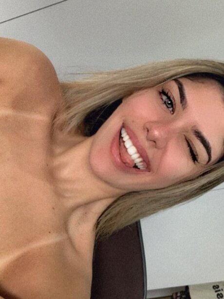 Bruna Luttero nacktheit sexy galerien