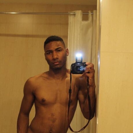 Sinnamon Bunn hd akt galerie