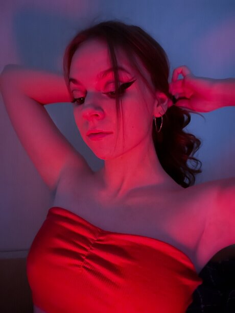 _Allyssa_ freie nackte bilder