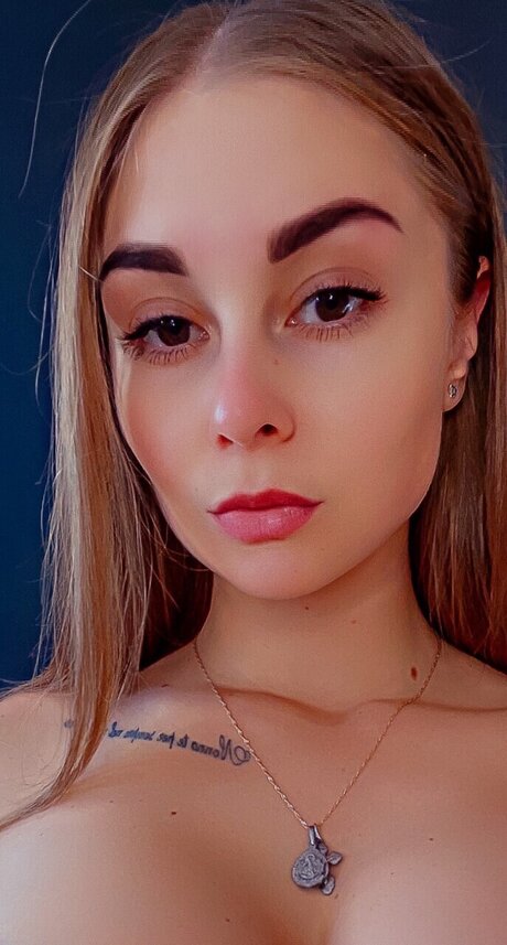 BabyJam_ nackt kostenlose foto