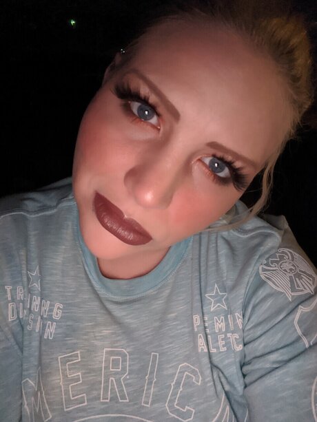 fitnessstudio-influencer onlyfans freie top foto