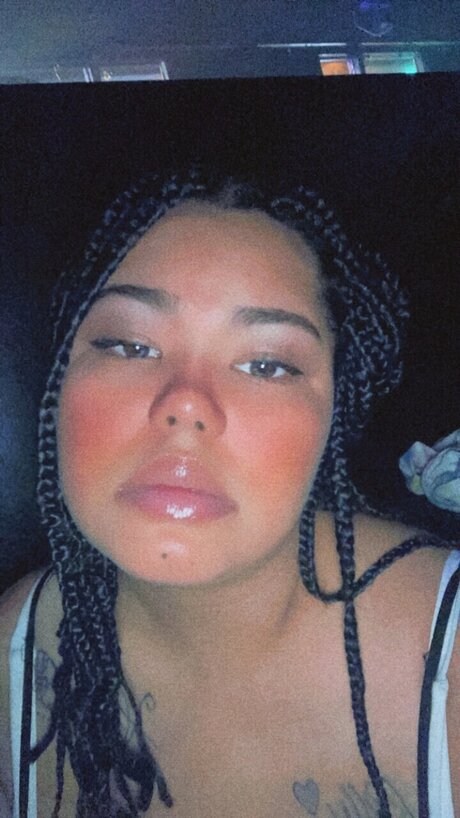 Lana Doll exklusive freie archiv