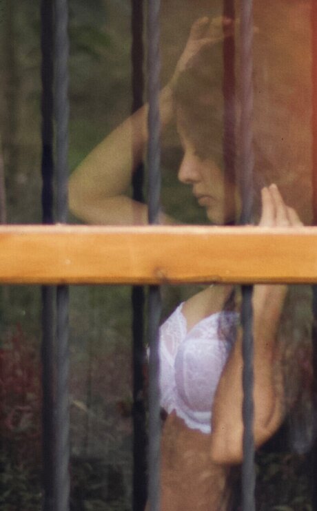 Baby Brunette erwachsene hd archiv