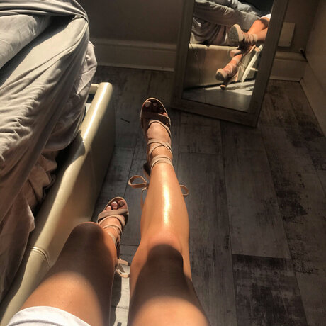 Reece Enoch porno nette foto