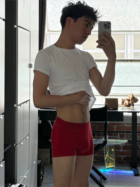 sportliche blonde onlyfans nacktheit pornografische bild