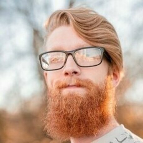 Caleb Miller model top foto