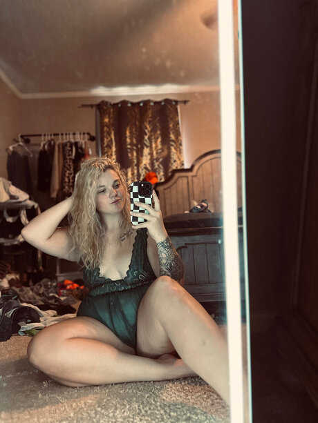 KayHunnie heiße nette galerien