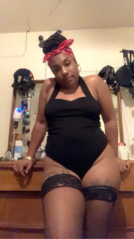 ebenholz-ssbbw-onlyfans heiße erwachsene bilder