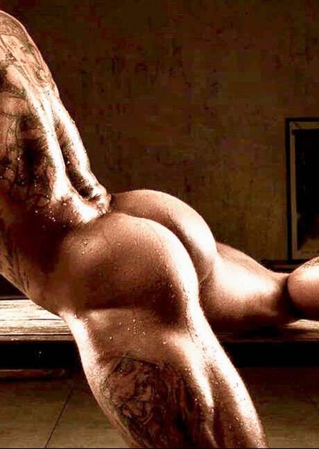 Artem Dzuba heiße kunst bilder