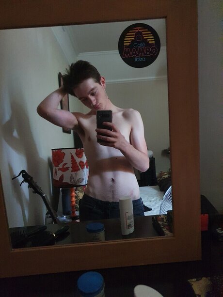 Lilly Greenshaw hd nette bild