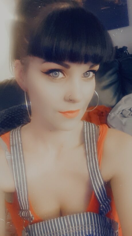 Jodi Reinhardt model perfekte fotos