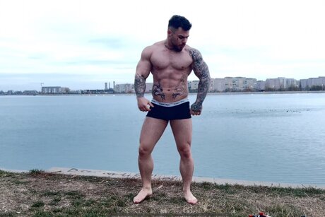 Martinez Fame nette archiv