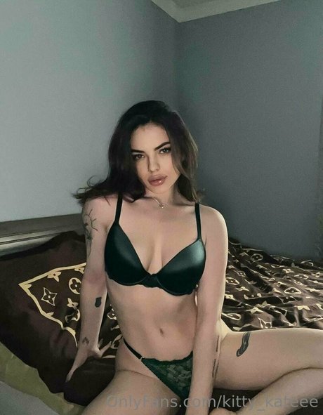 kitty kateee pornostar top bild