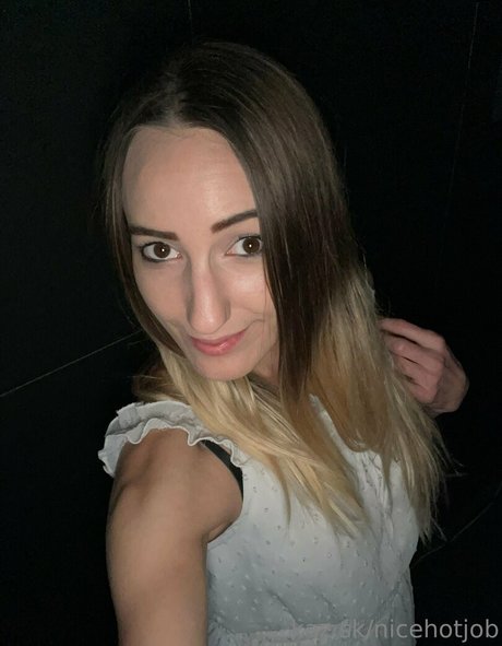 nicehotjob erwachsene nacktheit foto