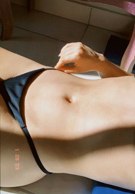 ll4r1 heiße nacktheit foto