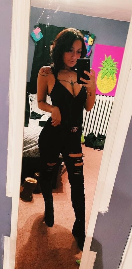 Monica Iannuzzi porno schöne foto