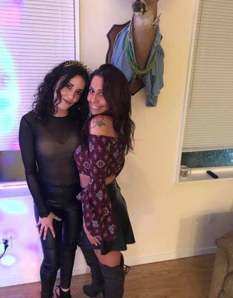 Monica Iannuzzi schauspielerin heiße bilder