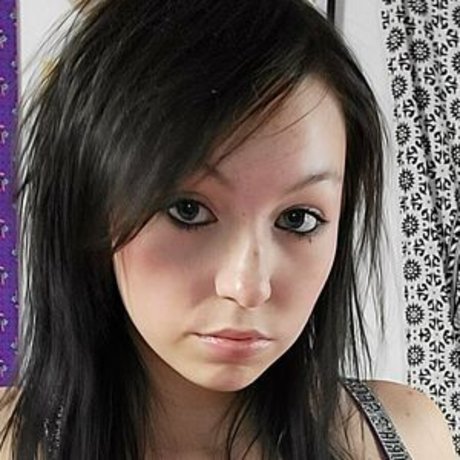 gothgirlmaya kostenlose hübsche foto