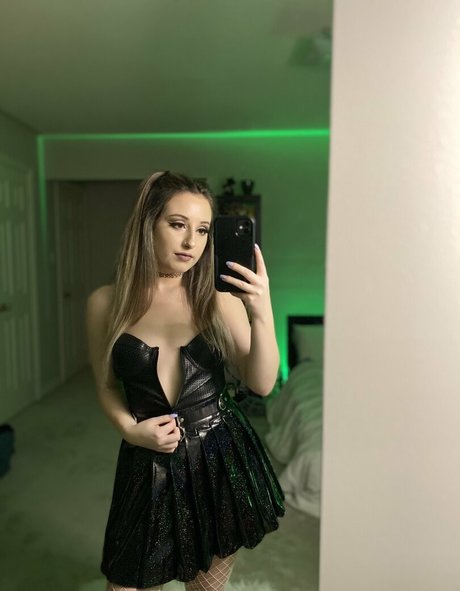 nicesprite erwachsene kunst galerien