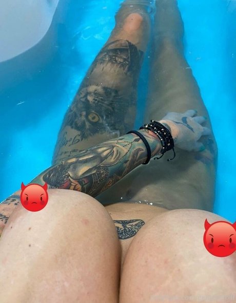 giulsthemilf nackt pornografische bilder