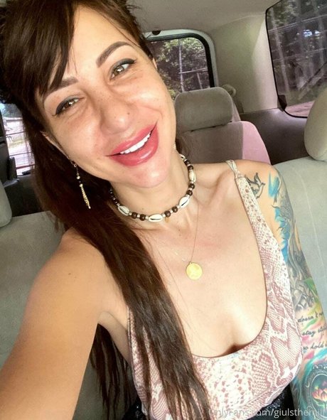 giulsthemilf model xxx galerien