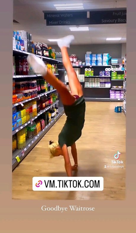 Olivia Bentley schöne nackte fotos