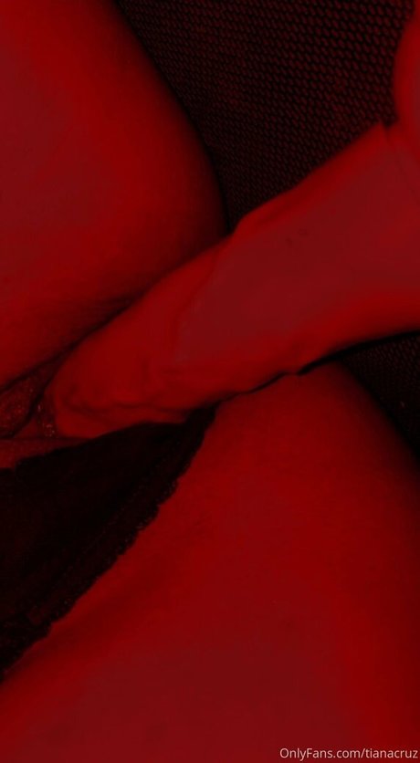 tianacruz heiße top foto