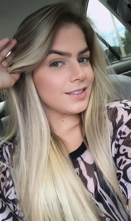 Heloisa Mota schöne bild