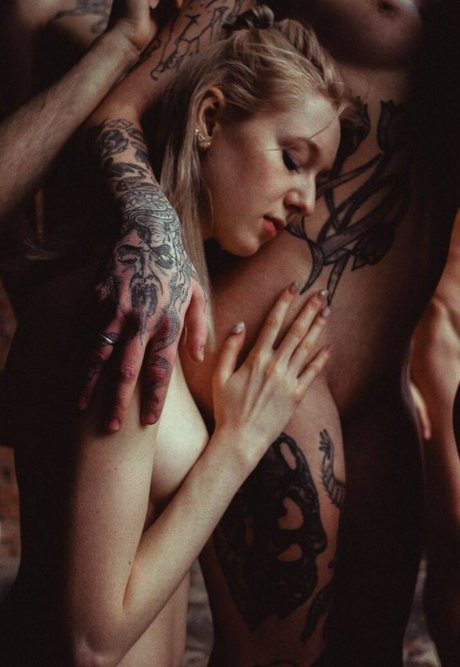 Pol za hd nackte galerie