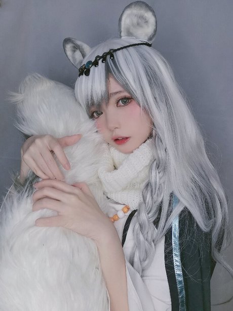 miu cosplayer erwachsene nackte galerie