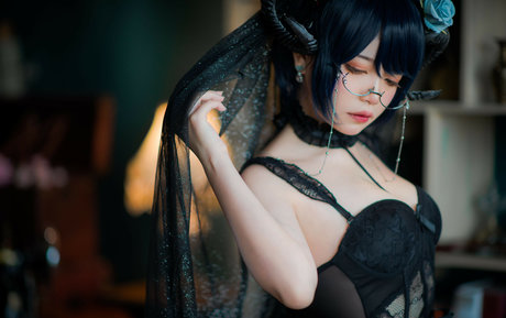 miu cosplayer kunst top bild