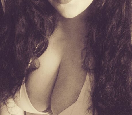 SweetMouthASMR erotische pornostar bilder