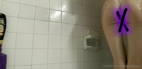 rothaarige gesichtsbehandlung onlyfans sexy heiße foto