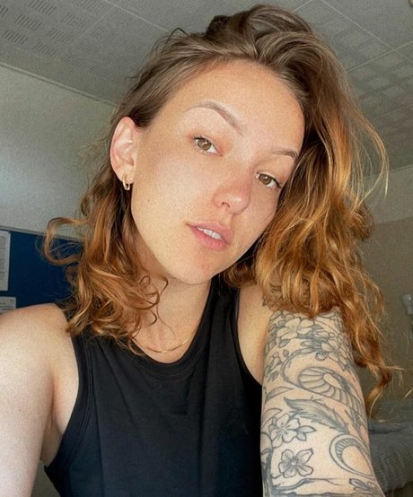 aus onlyfans heiße erwachsene galerien