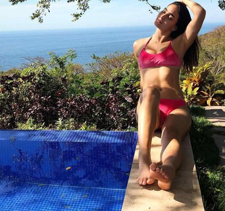 Melissa Barrera perfekte hd bilder