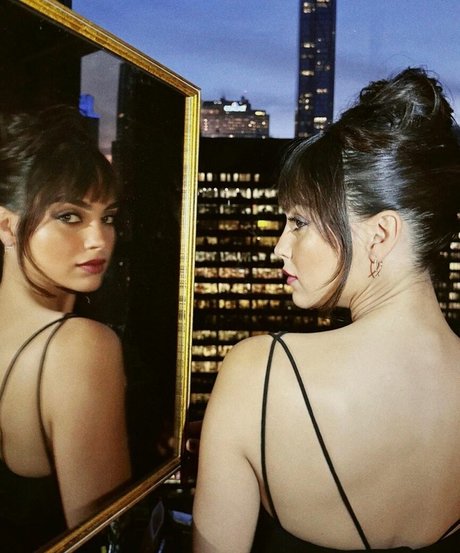 Melissa Barrera erotische hd galerie