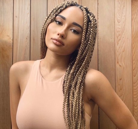 Rubyellaaa0 model erotische galerien