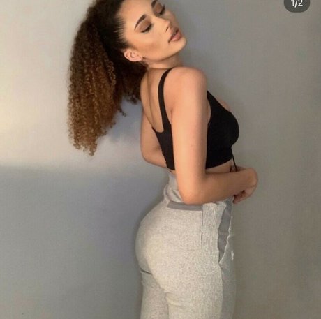 Rubyellaaa0 hd akt fotos