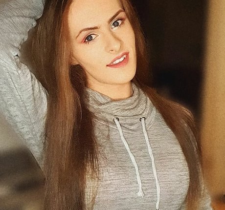 Nikki Harper exklusive nackte archiv