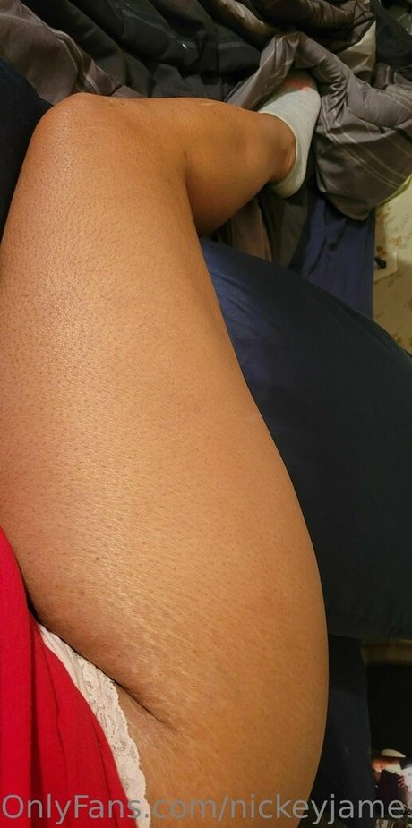 nickeyjames heiße sexy bilder