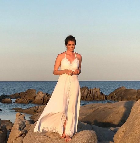 Kaniehtiio freie sexy bild