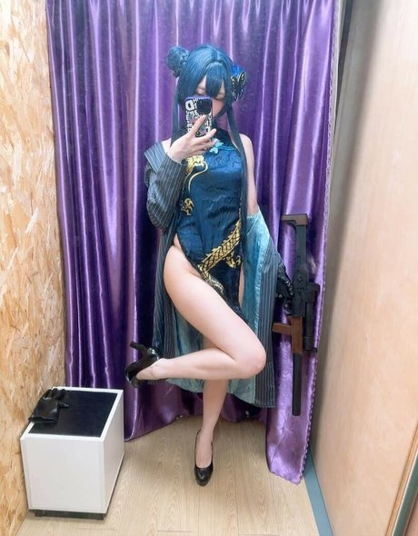 Maou Mo pornostar nackt fotos