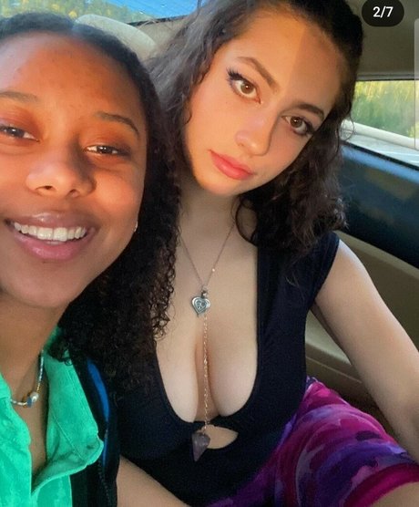 Bella Ossi perfekte sexy archiv