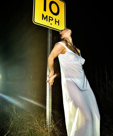 Bella Ossi kunst archiv