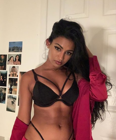 asiatische teenager-onlyfans erwachsene erotische bilder