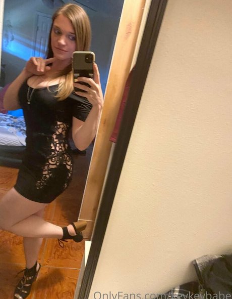 keykeybabe nackt akt bilder